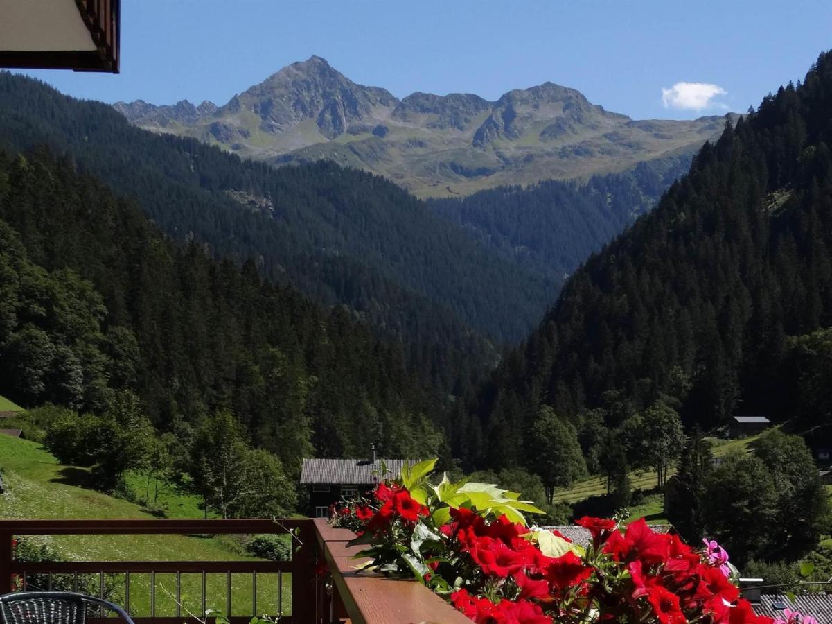 Gaestehaus Fitsch - Ferienwohnung In Silbertal Exteriér fotografie