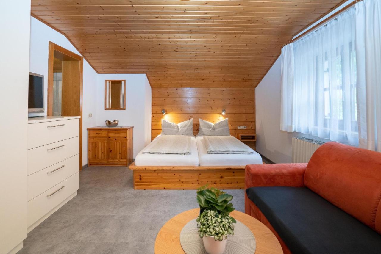 Gaestehaus Fitsch - Ferienwohnung In Silbertal Exteriér fotografie