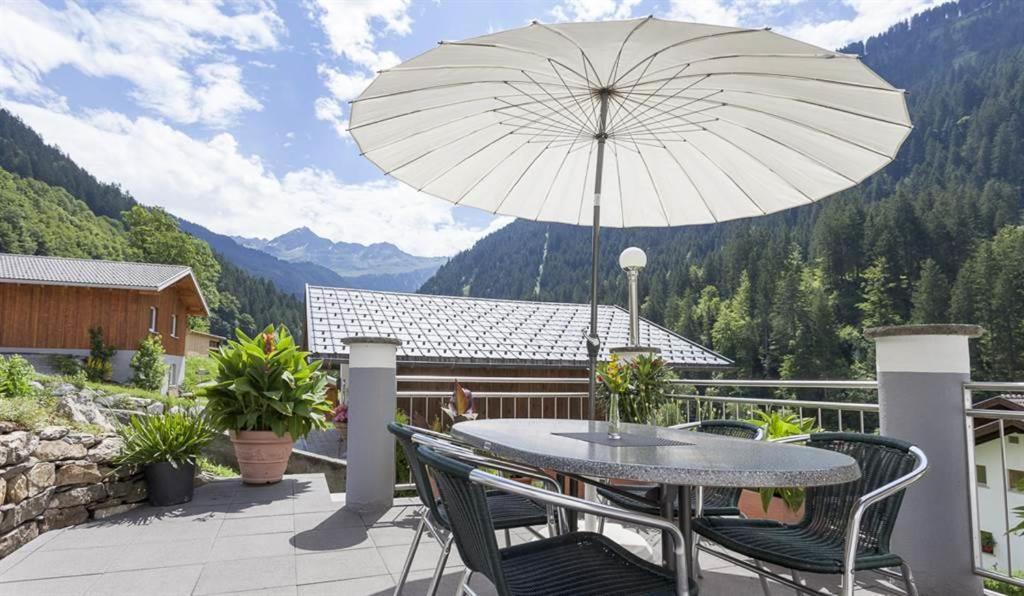 Gaestehaus Fitsch - Ferienwohnung In Silbertal Exteriér fotografie
