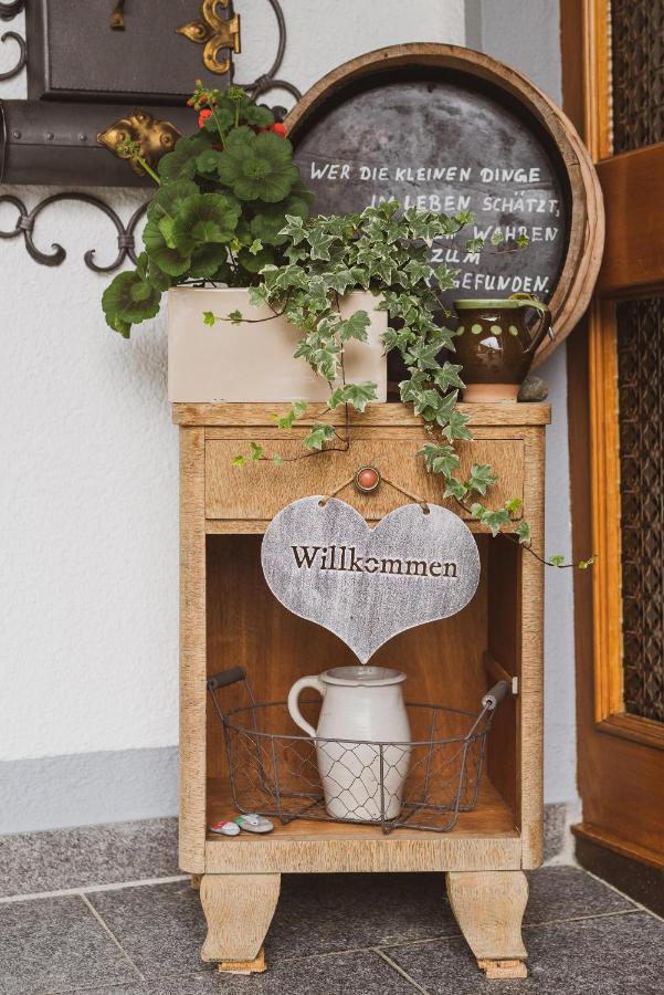 Gaestehaus Fitsch - Ferienwohnung In Silbertal Exteriér fotografie