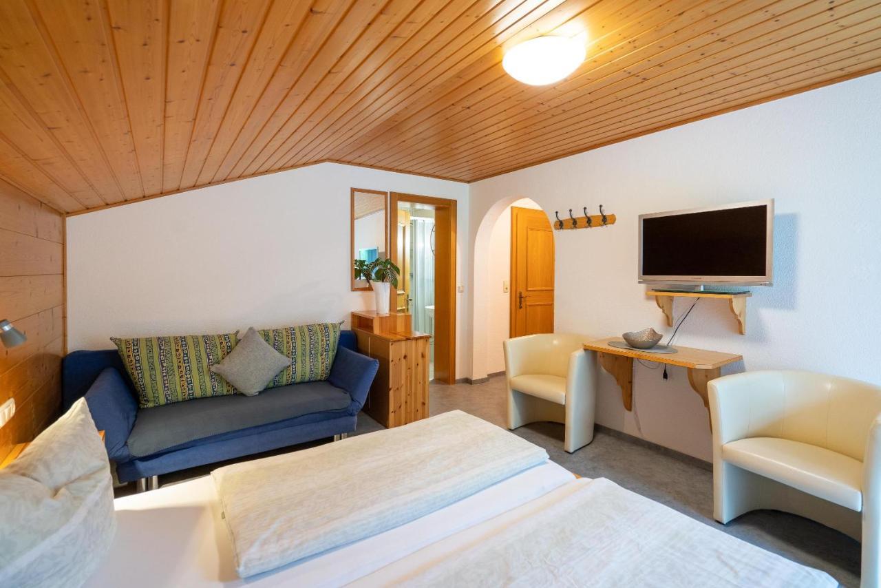 Gaestehaus Fitsch - Ferienwohnung In Silbertal Exteriér fotografie